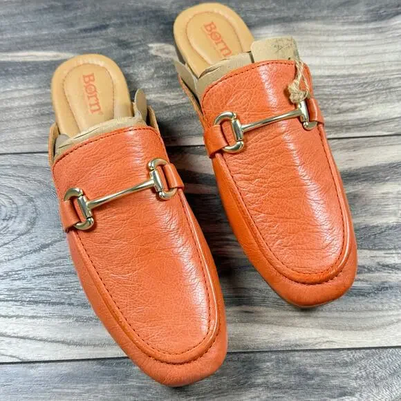 NIB Born Lareina 8M Leather Moc Toe Horsebit Slip On Mules Clog Orange - Picture 4 of 11